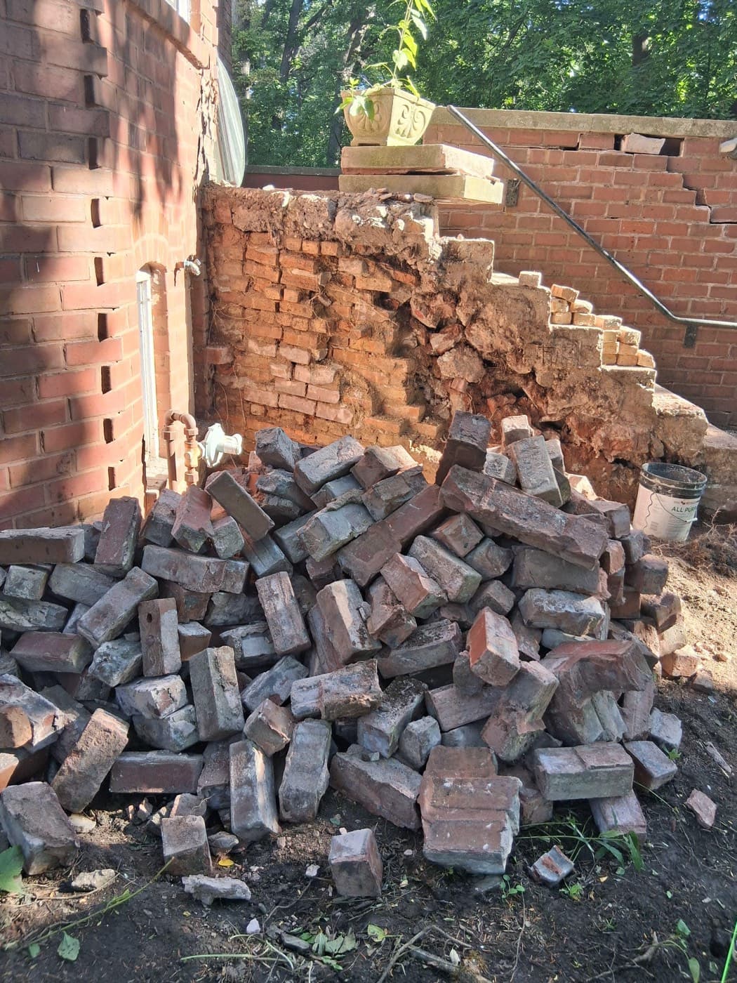 Before photo from masonry repair in Chicagoland